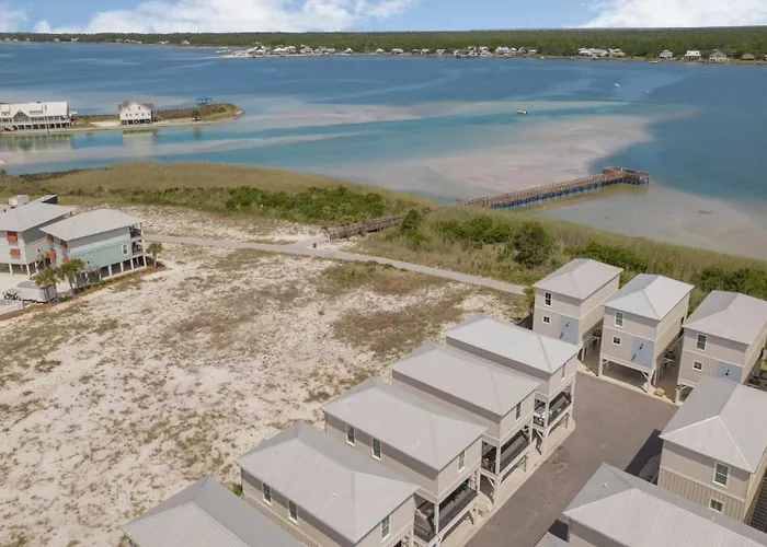 Change In Latitude Holiday home